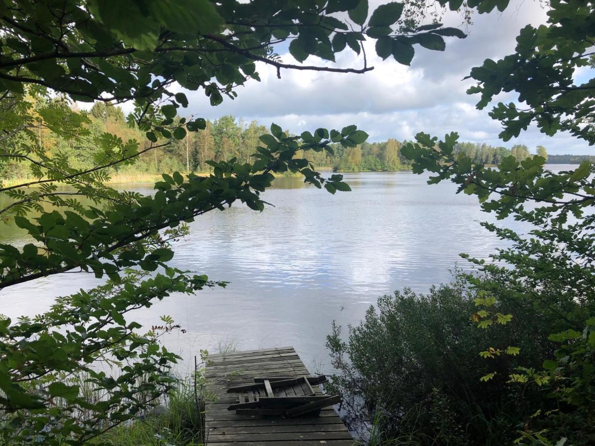 Naturskoent Boende Vid Sjoe Skånes Fagerhult エクステリア 写真