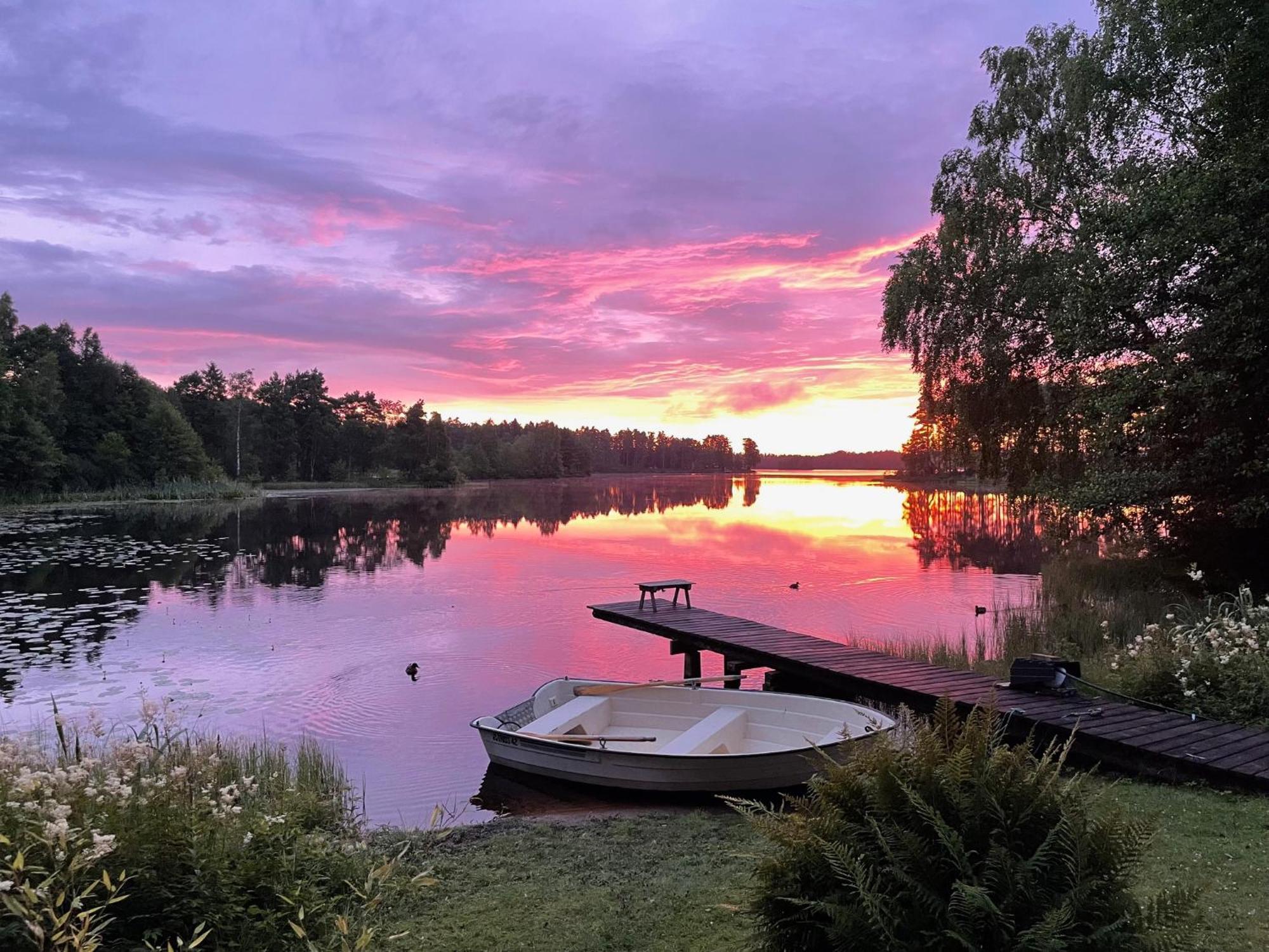 Naturskoent Boende Vid Sjoe Skånes Fagerhult エクステリア 写真