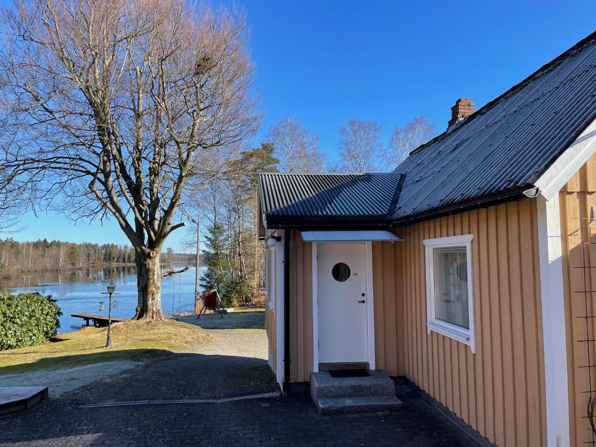 Naturskoent Boende Vid Sjoe Skånes Fagerhult エクステリア 写真